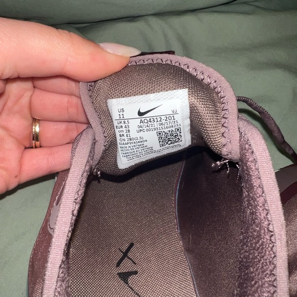 Nike AirMax Dia burgundy/maroon size 11 - Picture 6 of 6